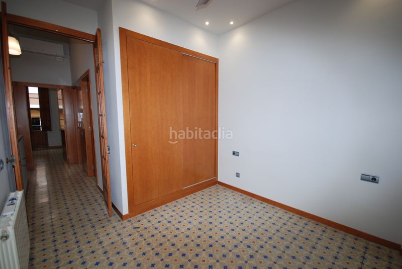 Foto 515560ea-746e-4495-80f0-a6d81e11a4b6. Casa amb calefacció a Sant Andreu de Palomar Barcelona