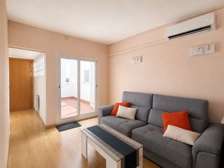 Duplex  Carrer sant mateu. Dúplex modern amb pati privat al cor de sant andreu