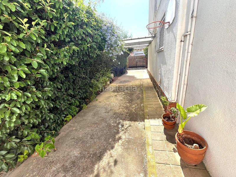 Foto 02f694a0-8a88-458c-bc93-1a76d020886d. Casa  unifamiliar de dos plantas con jardín y anexo independiente en zona residencial en Mataró