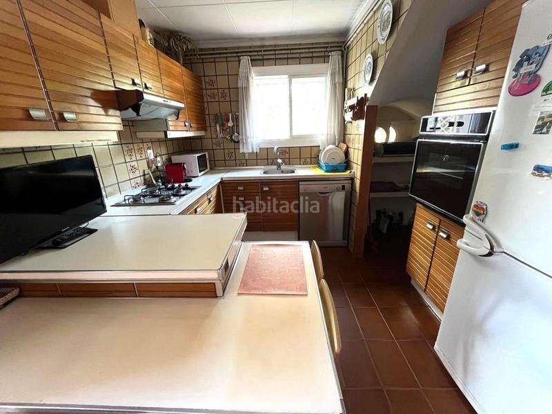 Foto 6dad340e-c7d6-4109-b0c1-6c7d0c2575af. Casa  unifamiliar de dos plantas con jardín y anexo independiente en zona residencial en Mataró