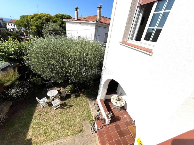 Foto e022f597-5710-41cc-a49a-19472477a5b4. Casa  unifamiliar de dos plantas con jardín y anexo independiente en zona residencial en Mataró