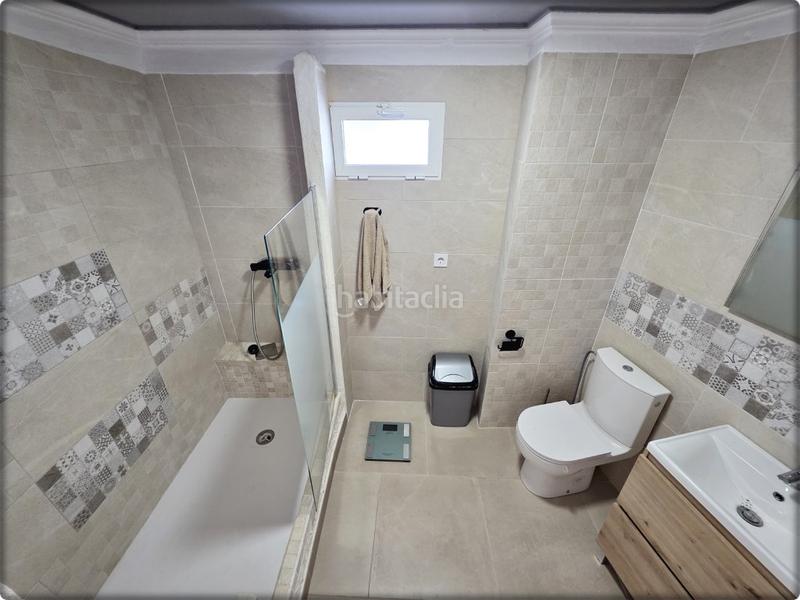 Foto e7686785-4fad-4f72-9c17-fde0f708be9f. Casa preciosa casa con patio y terraza en Palma de Gandía