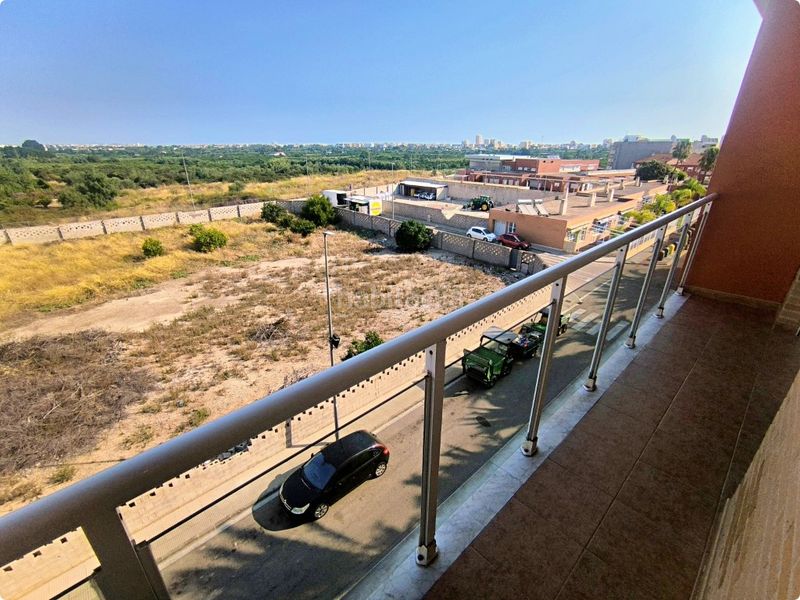 Foto 52b9a907-e154-47e5-bedd-55d133036edd. Affitto duplex in Miramar