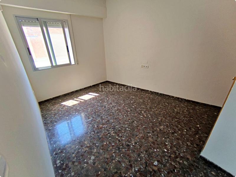 Foto 40dfc603-5efe-4bab-bedb-265a9215eaf0. Haus mit parking in Font d´en Carròs (la)
