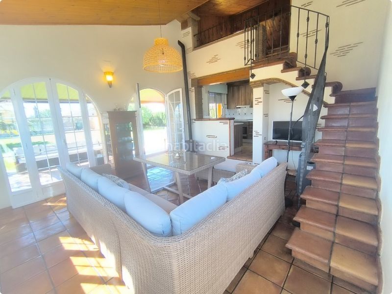 Foto 29eeea76-8466-446e-b05d-ef02a38fddbb. Casa amb aparcament a Oliva playa Oliva