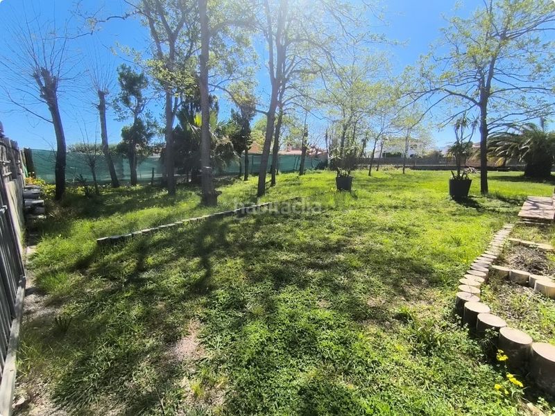 Foto 4165eec6-faed-467d-a7a9-5018f29cd261. Casa amb aparcament a Oliva playa Oliva