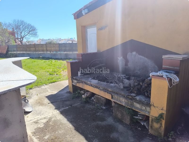 Foto a3de1be5-89d6-46ca-a33c-bf1ec1ecbc45. Casa amb aparcament a Oliva playa Oliva