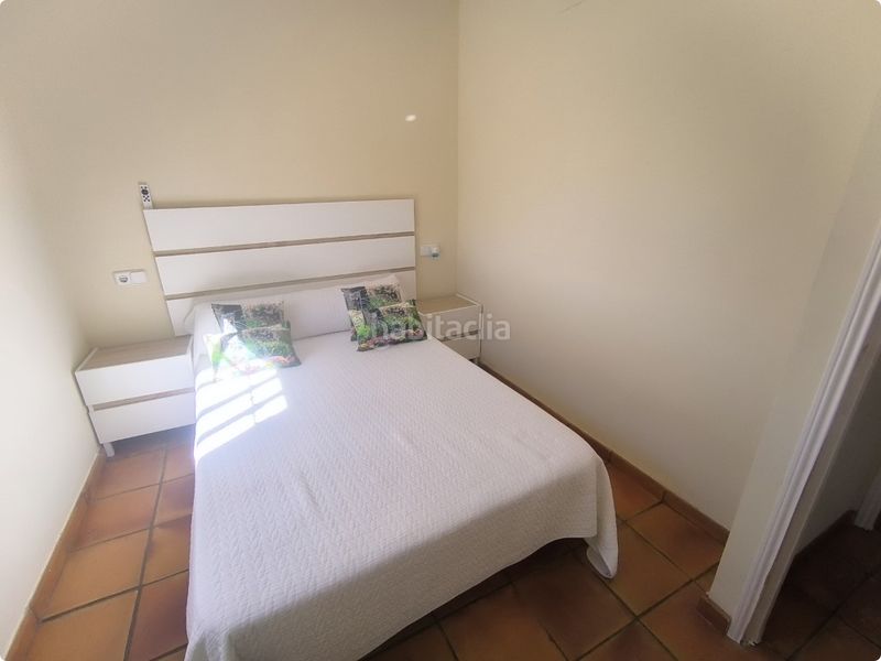 Foto fb5bfd9b-eee8-4a94-aa88-7ffde56c1e6e. Casa amb aparcament a Oliva playa Oliva