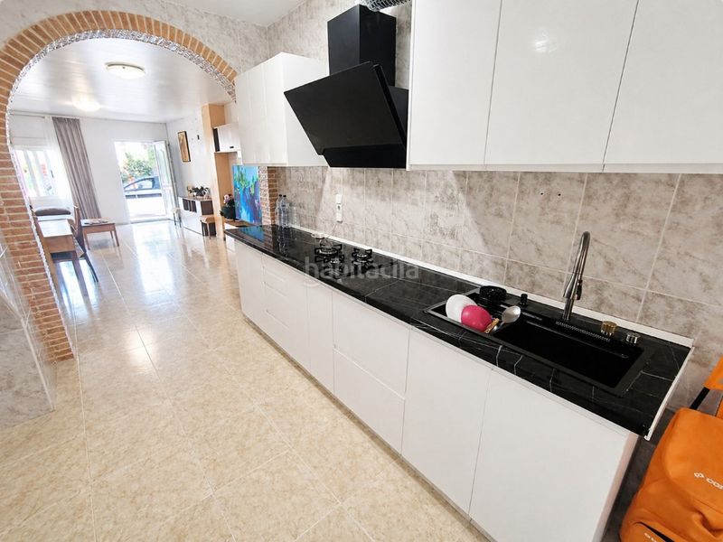 Foto 5da57b5e-b67a-463a-9a3b-da4a7e98e822. Casa in Vilallonga / Villalonga