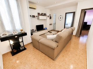 Etagenwohnung in Tavernes de la Valldigna. Piso amplio y luminoso en tavernes de la valldigna