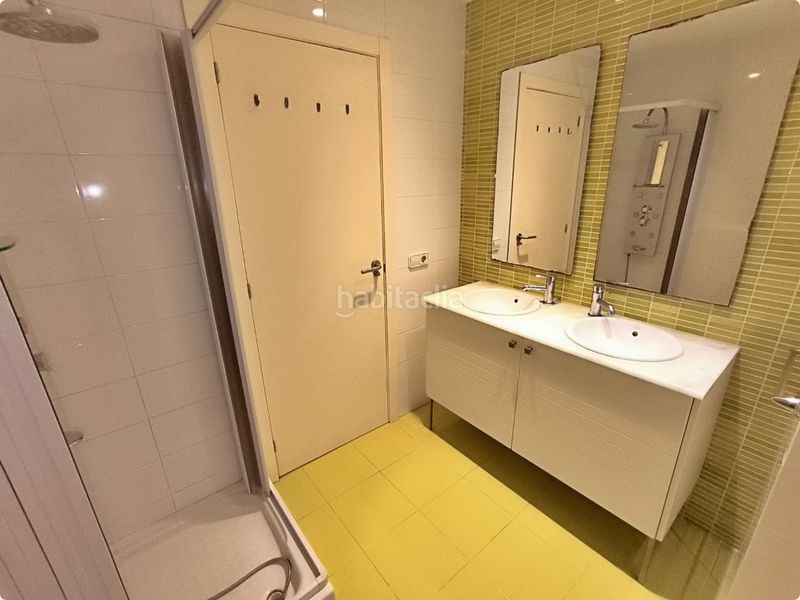 Foto da73feec-e0bb-4934-a7af-85774a2bd405. Casa adossada amb aparcament a Bellreguard