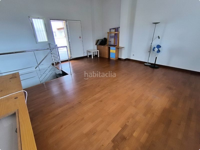 Foto c3c52034-d0e4-47f9-bf04-24d80aba3c9d. Casa adossada amb aparcament a Bellreguard