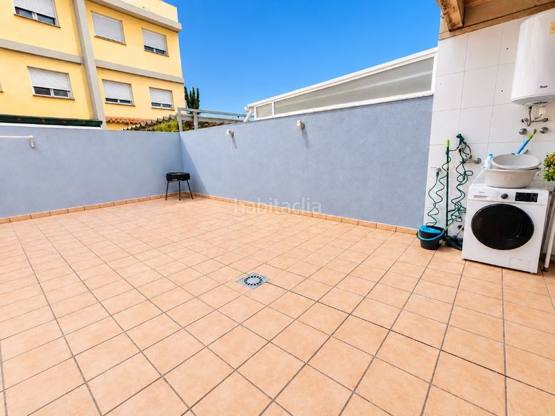 Foto f6e32c76-bd8f-45ec-b96b-34d26b5a5cfd. Casa a schiera con parcheggio in Bellreguard