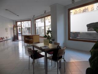 Lloguer Local Comercial a Cra d'alacant 41. Local comercial máxima visibilidad