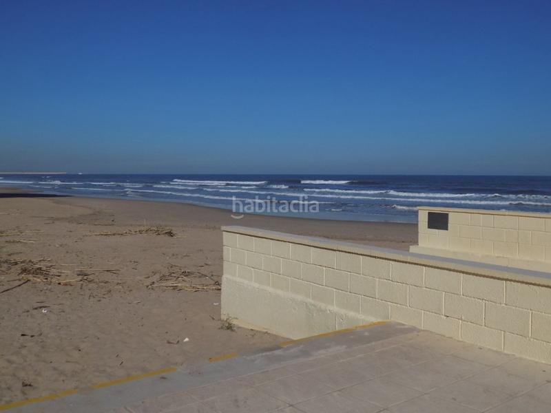 Foto a572d9f7-1482-4079-9dce-90f1e355c484. Wohngrundstück in ronda de les marjals in Bellreguard