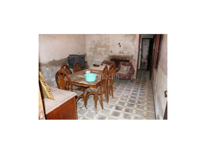 Foto f182425a-b496-42de-b22d-1964b3b120df. Casa en centro precio negociable en Villalonga