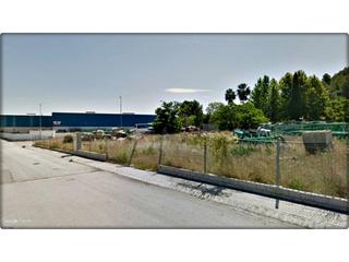 Solar industrial a Calle ferrocarril d'alcoi 15. Construye tu nave