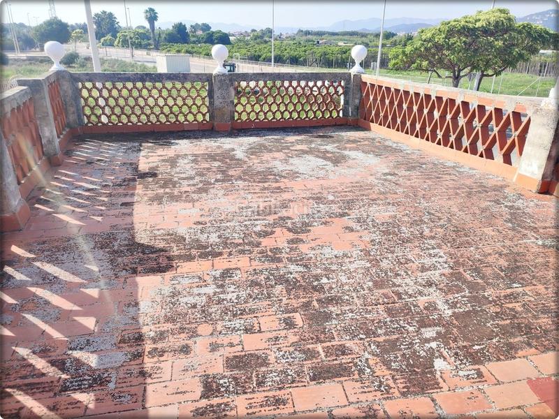 Foto 1ba18349-01b1-4119-a3b4-467f290a82fe. Chalet en avenida balears 74 si quieres vivir cerca del mar en Bellreguard