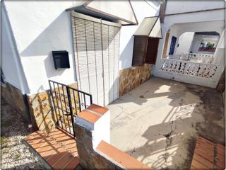 Xalet a Avenida balears 74. Si quieres vivir cerca del mar