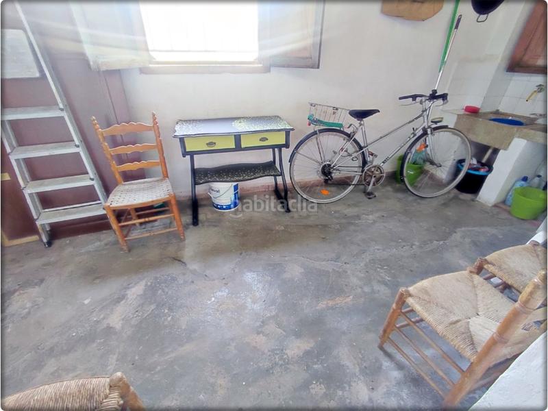 Foto afde10b0-79a5-4fb3-8fc2-9663054a8d09. Chalet en avenida balears 74 si quieres vivir cerca del mar en Bellreguard