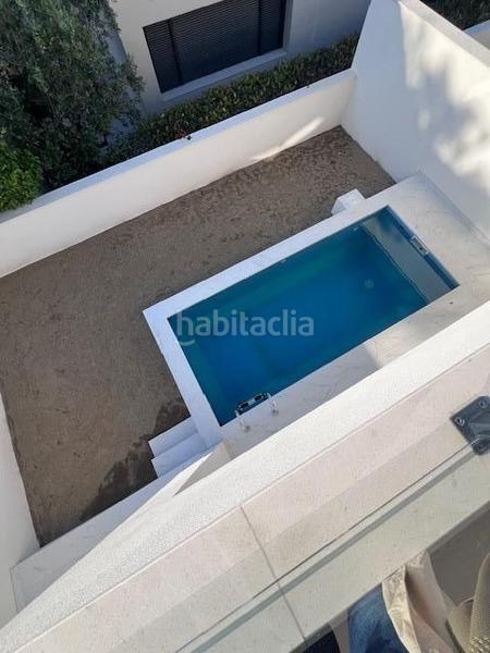 Foto b16985ee-3638-4ea5-9d66-e61e97a638cd. Casa aparellada amb calefacció aparcament piscina a Cambrils