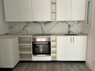 Location Appartement à Nou Eixample Sud. Alquiler piso sin muebles
