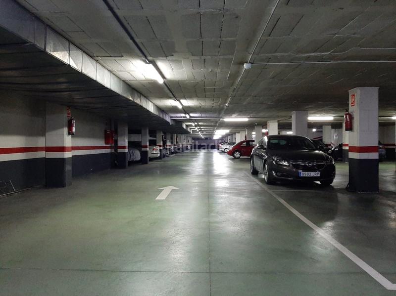 Foto 948a05cb-adc7-4ff4-bc3f-f889912dd739. Miete autoparkplatz in Centre Reus