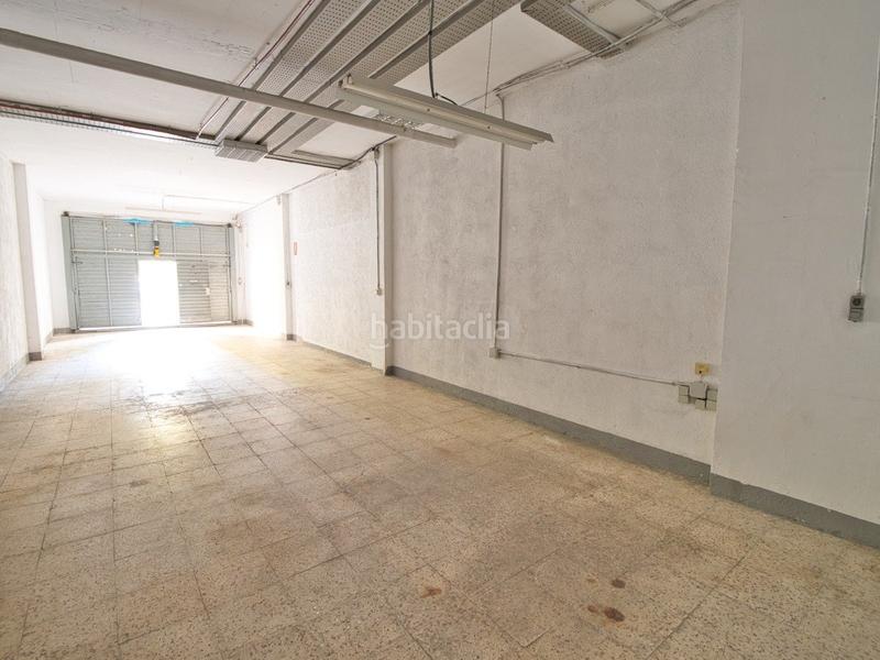 Foto 5b075871-0381-4231-b048-df581ace5280. Alquiler local comercial local con acceso a vehículo ! en Reus