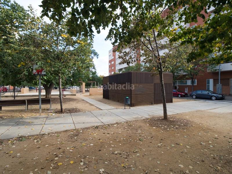Foto e10bfa81-c75e-4a4a-8ac0-19fae1c8168d. Alquiler local comercial local con acceso a vehículo ! en Reus
