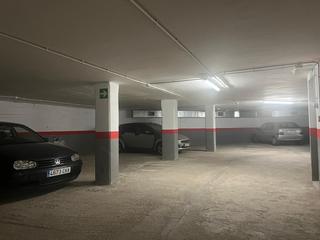 Aparcament cotxe  Carrer gral moragues. Parquing en venda zona niloga