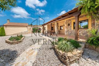 Xalet a Botarell. Exclusiva casa en botarell.