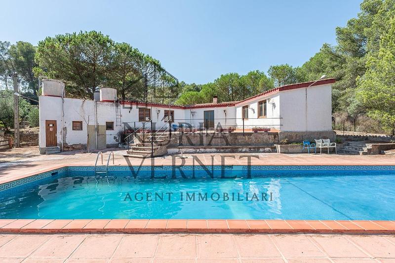 Foto ec4bd9c1-a83d-407e-b952-440944dcb787. Bauernhof mit pool in Borges del Camp (Les)