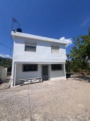 Mas à Alforja. Casa con terreno