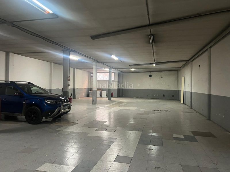 Foto 0d06c135-12d8-47ce-ba1c-8e7f9cd5f14c. Alquiler local comercial local 1000 m2 en Llevant Reus
