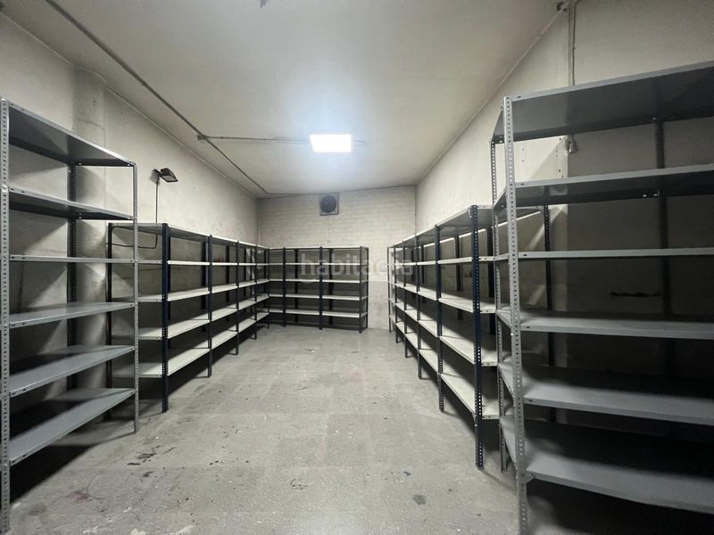 Foto 5517cfd3-224f-4572-b97b-1adcbc24c0ff. Alquiler local comercial local 1000 m2 en Llevant Reus