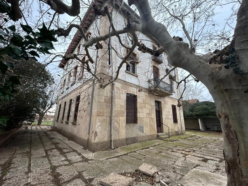 Foto a06356d1-84b3-465c-99aa-30830efdf382. Chalet con piscina in Peralta