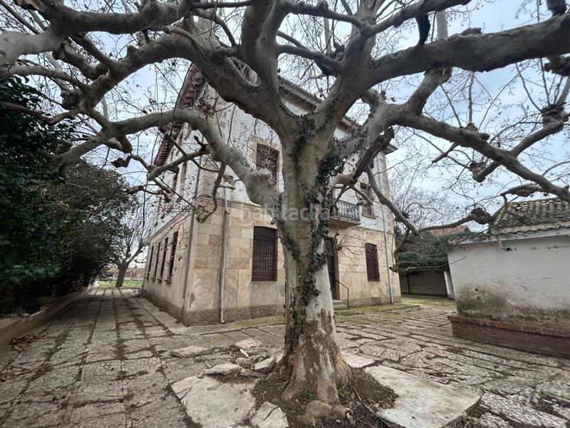 Foto d789f918-4e1f-441e-8214-4a3e27c2cc59. Chalet con piscina in Peralta