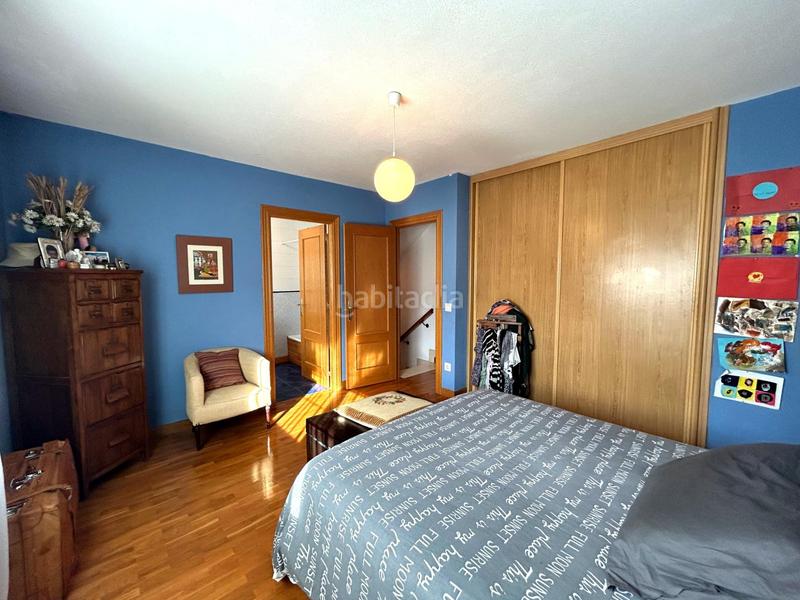 Foto eb771f28-61d6-416b-ad2e-0cd73431ddf4. Casa adossada amb calefacció aparcament a Olaz Egüés