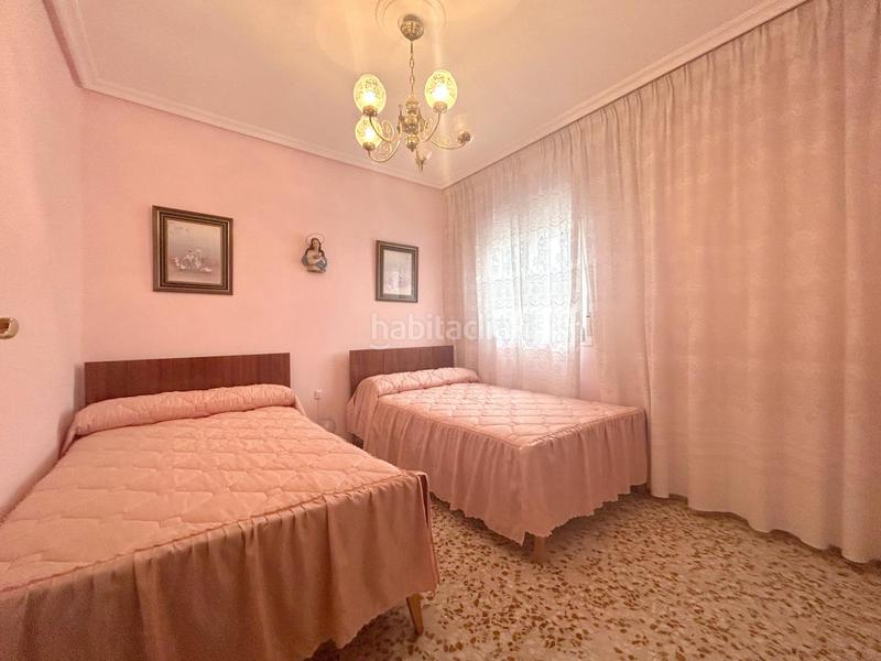 Foto 153d43ff-f3ea-4254-849e-c01b33d3fc74. Casa adossada amb calefacció a Castejón