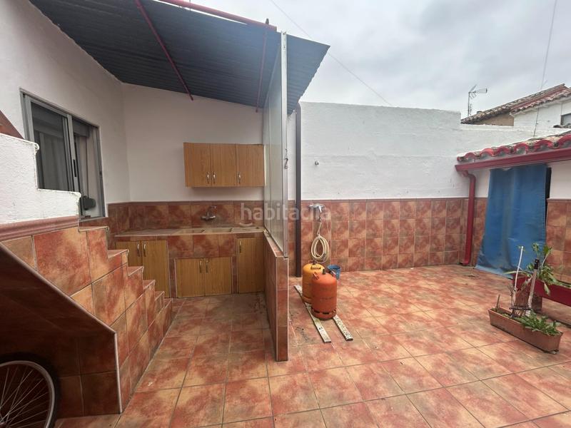 Foto 1d3b6e7d-8138-4c39-af5e-cba3dd7f7df5. Casa adossada amb calefacció a Castejón