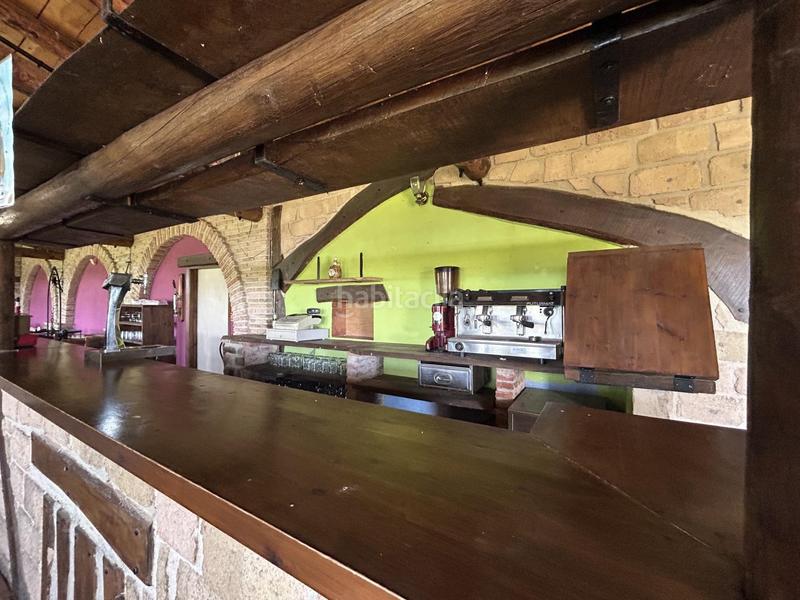 Foto 1c853ac9-f9e9-42bf-999a-6bb4c8cf0e57. Locale commerciale in Pitillas