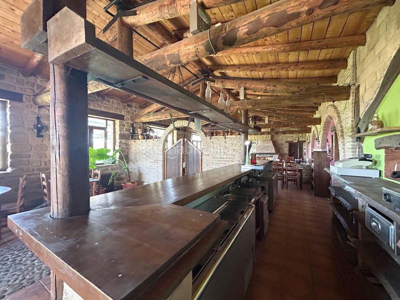 Foto 451194f1-21cf-4934-a110-b87cab98d21a. Locale commerciale in Pitillas