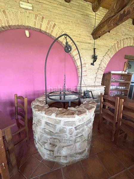 Foto 9dfaeea2-0e64-4be1-9573-ccb30ffca260. Locale commerciale in Pitillas