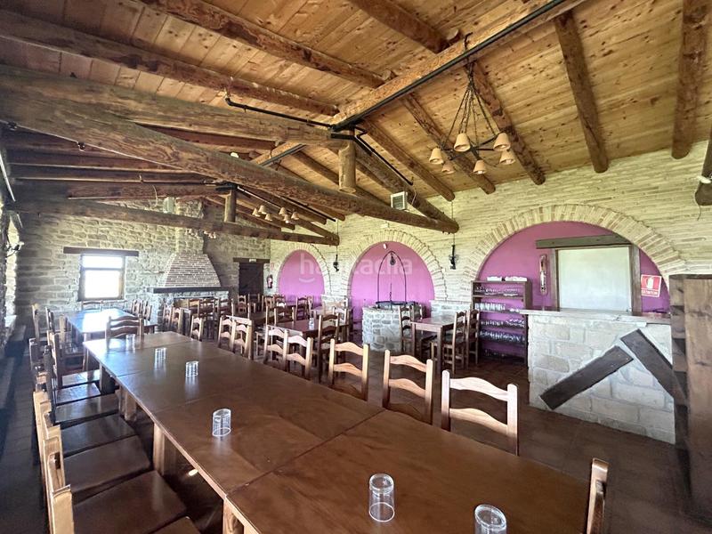 Foto d5335dd1-08ad-4767-8978-6f93d66d8e99. Locale commerciale in Pitillas