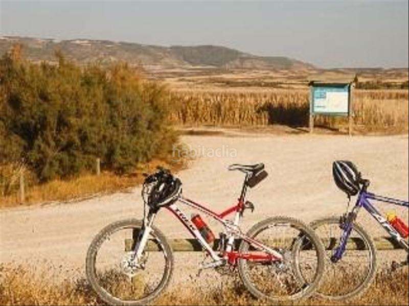 Foto e6115e62-bb43-49e3-a73f-7a01f4c78028. Locale commerciale in Pitillas