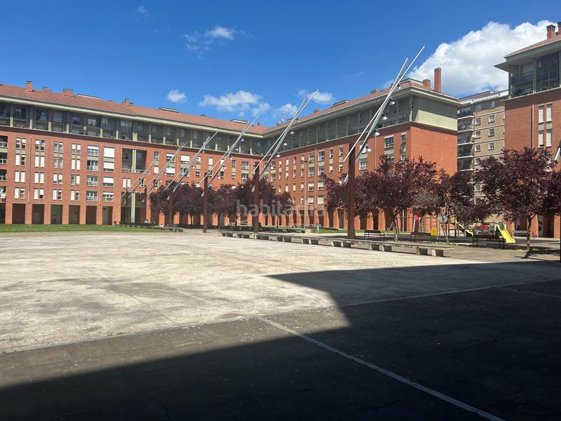 Foto 28298237-0adf-4a1c-8b8d-dd4c3ba1c4be. Local commercial dans San Jorge Pamplona / Iruña