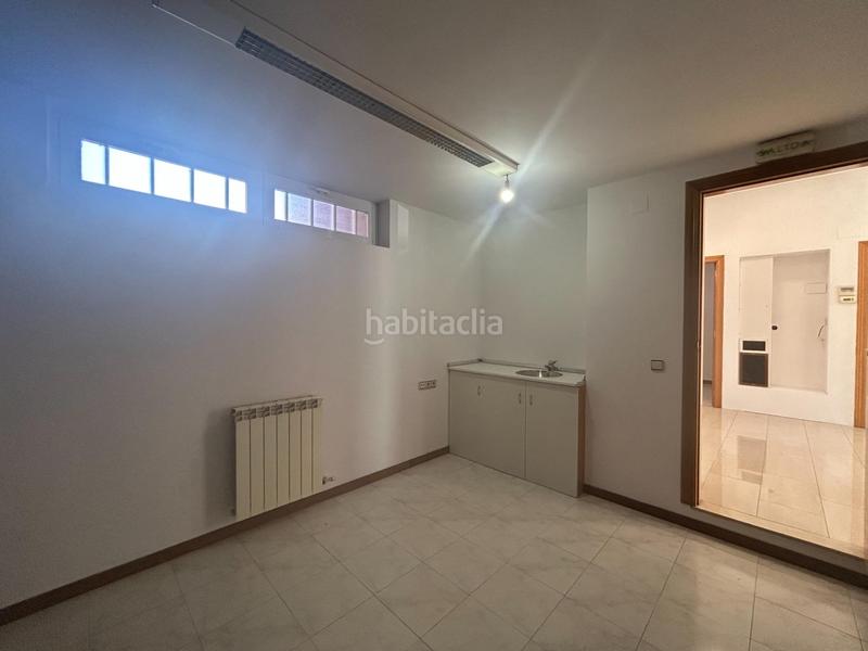 Foto 34cd9e5c-a75f-4d4f-b009-d0c078859039. Local commercial dans San Jorge Pamplona / Iruña