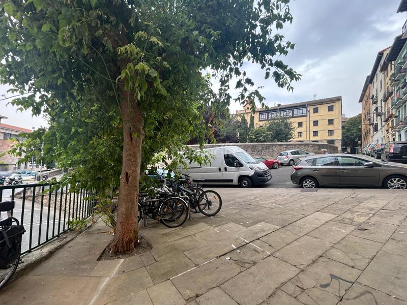 Foto fdbd07cf-1eb4-497f-bffd-7f883aee9640. Appartement avec chauffage dans Casco Antiguo Pamplona / Iruña