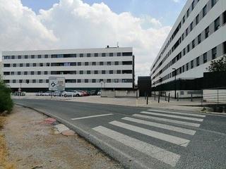 Aparcament cotxe a Beriáin. Plazas de garaje en beriain.