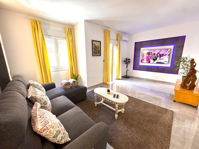 Foto 4a83f0aa-df71-416f-919d-d6c202564ba4. Piso  en venta , 2 dormitorios. en Calvario Torremolinos